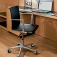 Indecasa, office furniture from Spain, aluminum furniture, modern office furniture